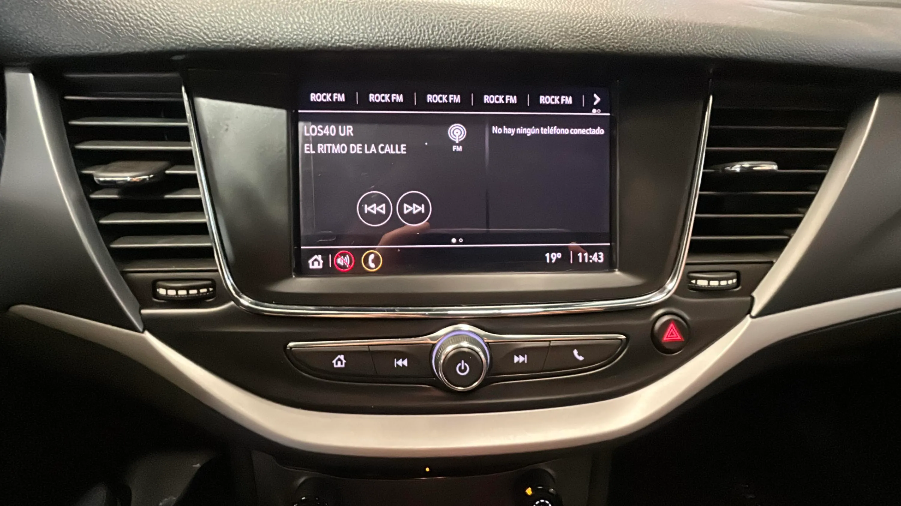 Opel Astra 1.2T SHL 2020 - foto 23