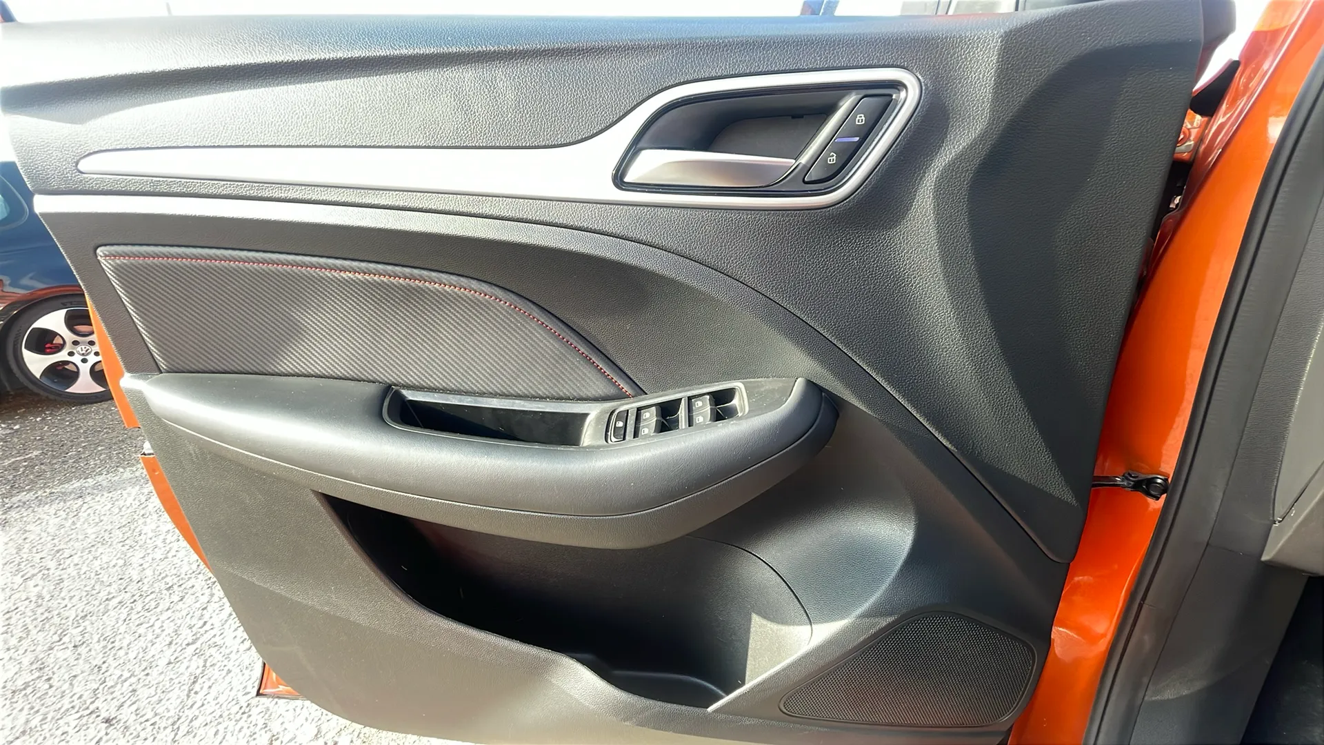 MG ZS 1.0T Luxury - foto 18