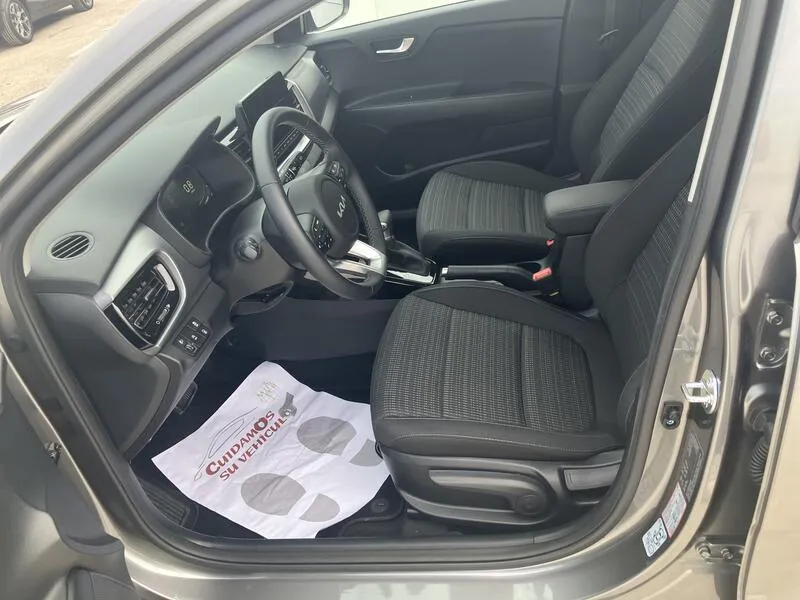 Kia Stonic 1.0 T-GDi MHEV Drive DCT - foto 24