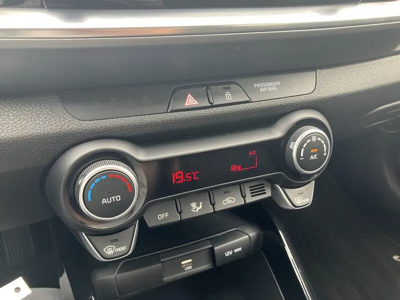 Kia Stonic 1.0 T-GDi MHEV Drive DCT - foto 32