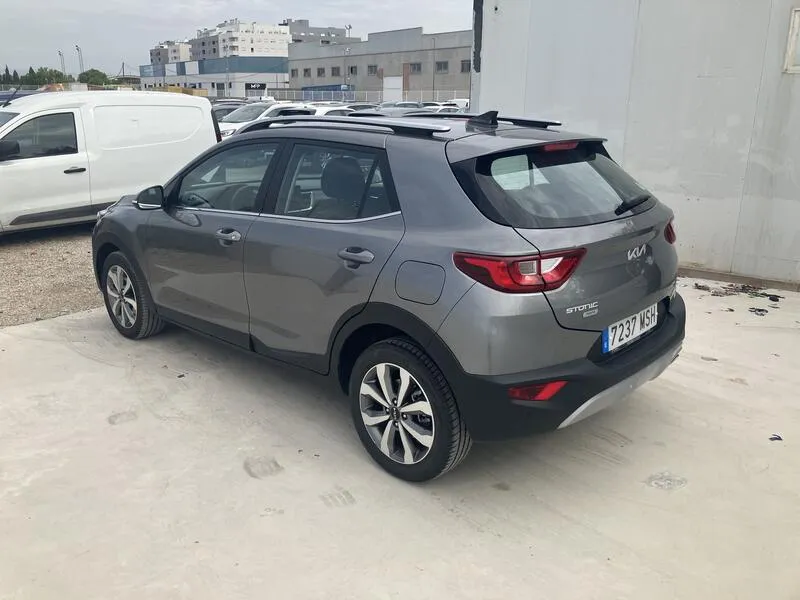 Kia Stonic 1.0 T-GDi MHEV Drive DCT - foto 4