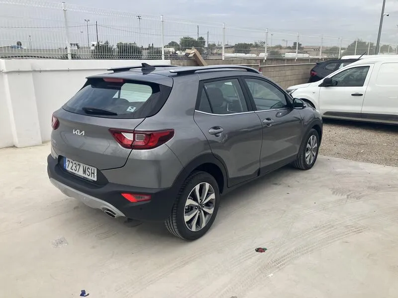 Kia Stonic 1.0 T-GDi MHEV Drive DCT - foto 6