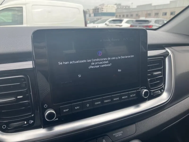 Kia Stonic 1.0 T-GDi MHEV Drive DCT - foto 31
