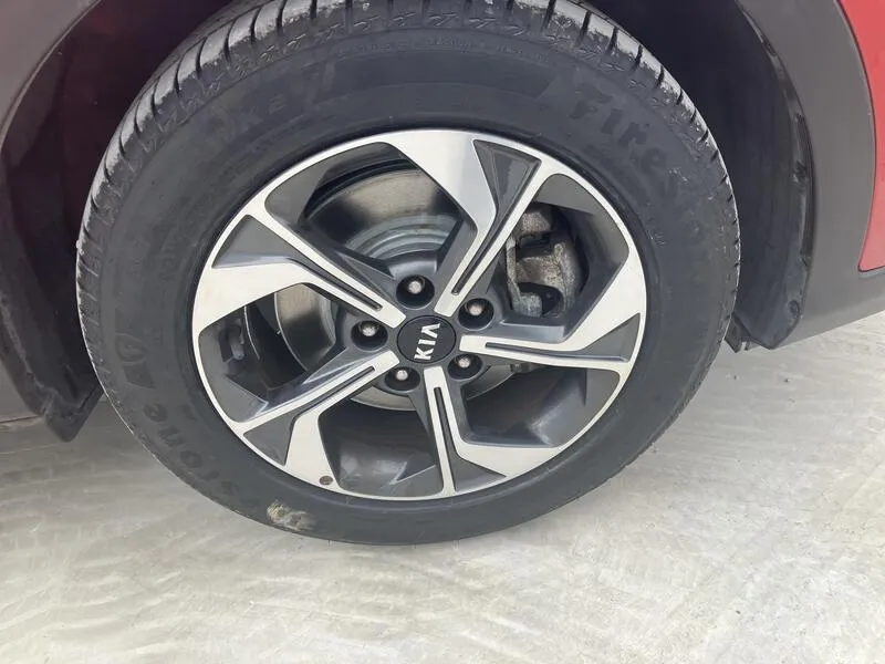 Kia XCeed 1.0 T-GDi Drive - foto 12