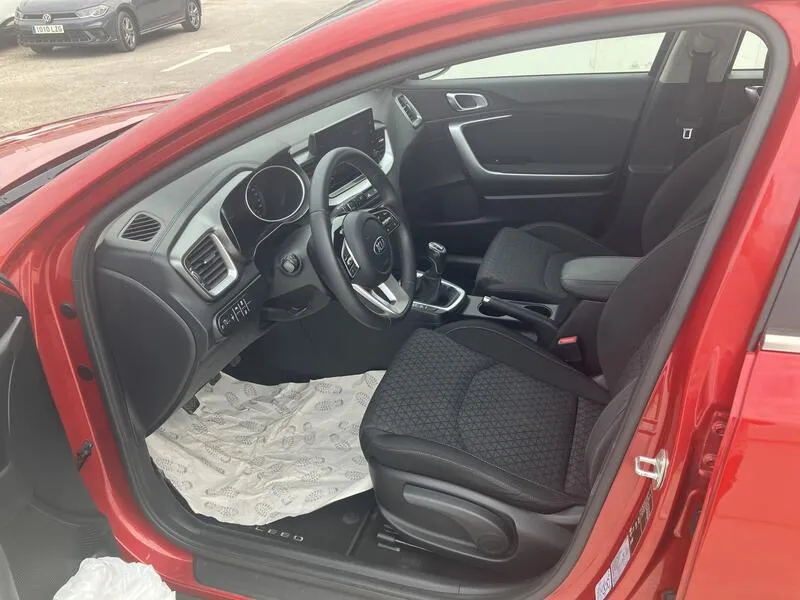 Kia XCeed 1.0 T-GDi Drive - foto 25