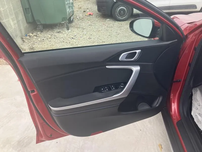 Kia XCeed 1.0 T-GDi Drive - foto 24