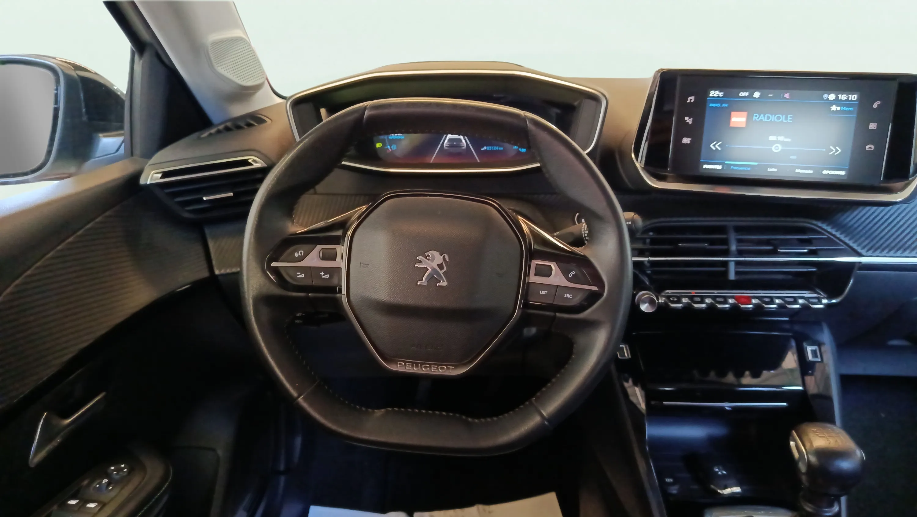 Peugeot 208 BlueHDi Allure Pack - foto 9