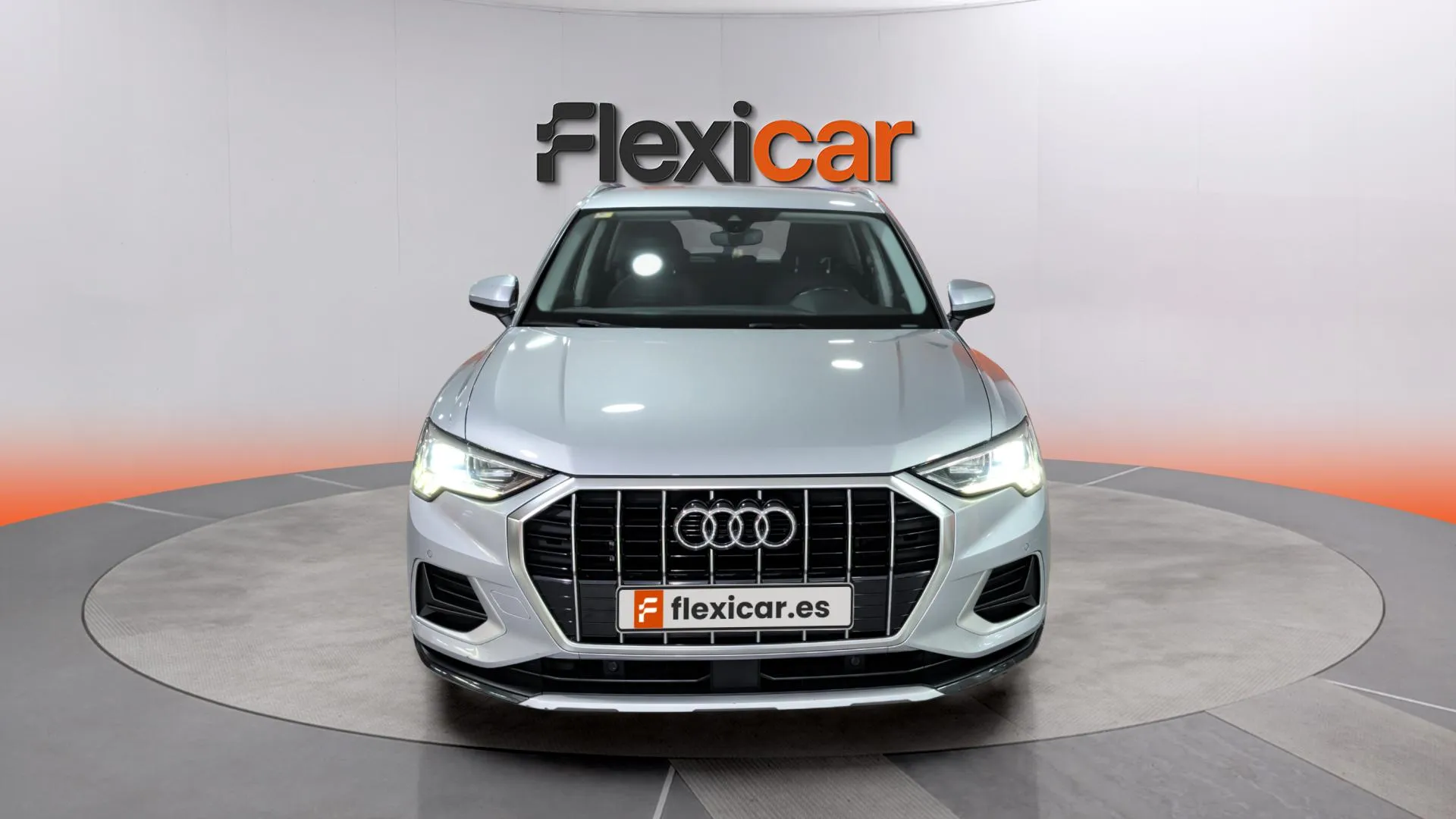 Audi Q3 35 TDI S tronic - foto 2