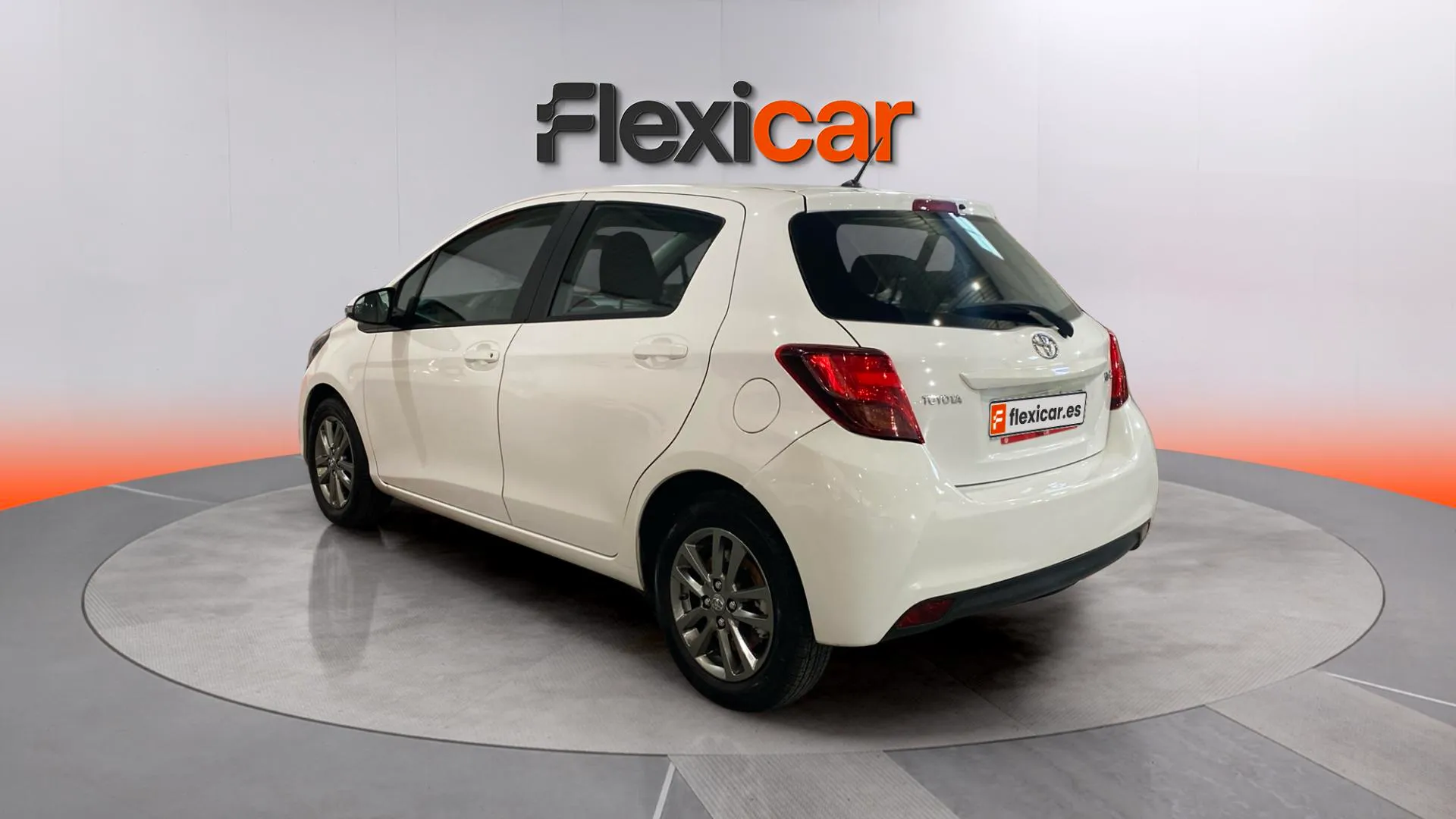 Toyota Yaris 1.0 70 City - foto 4