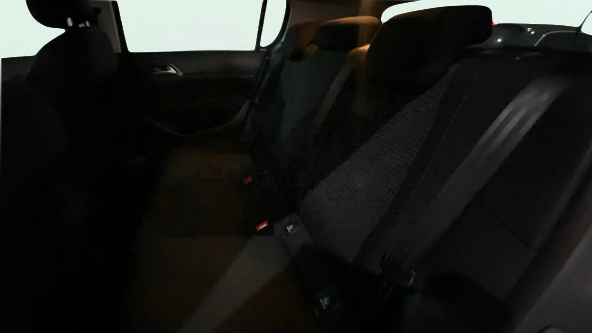Peugeot 308 Allure 1.5 BlueHDi - foto 17