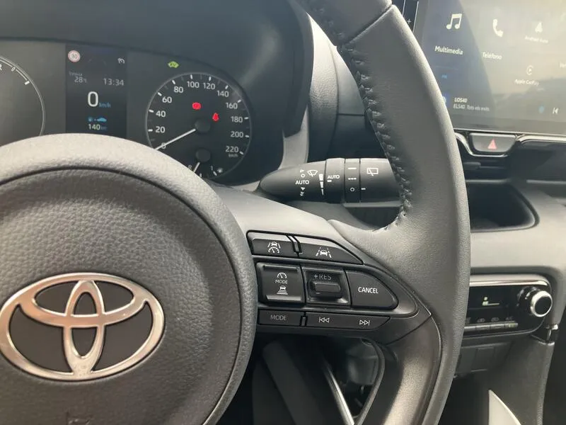 Toyota Yaris 1.5 120H Active Plus - foto 15