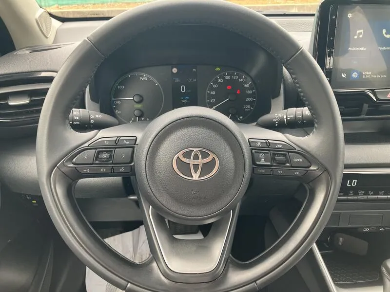 Toyota Yaris 1.5 120H Active Plus - foto 13