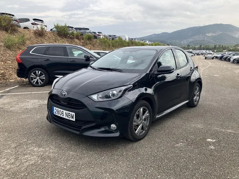 Toyota Yaris 1.5 120H Active Plus