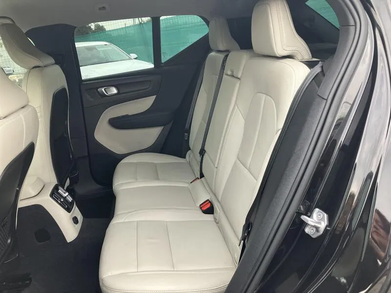 Volvo XC40 1.5 T5 Twin Recharge Inscription - foto 14