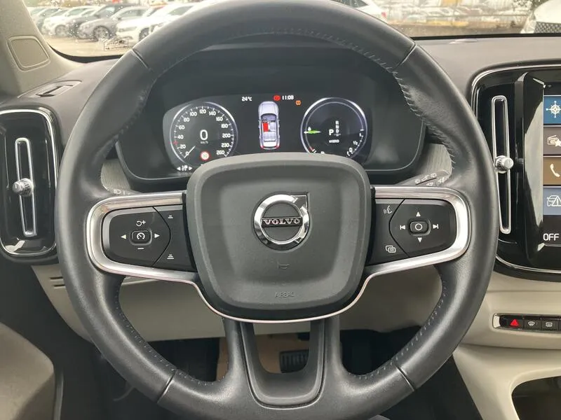 Volvo XC40 1.5 T5 Twin Recharge Inscription - foto 29