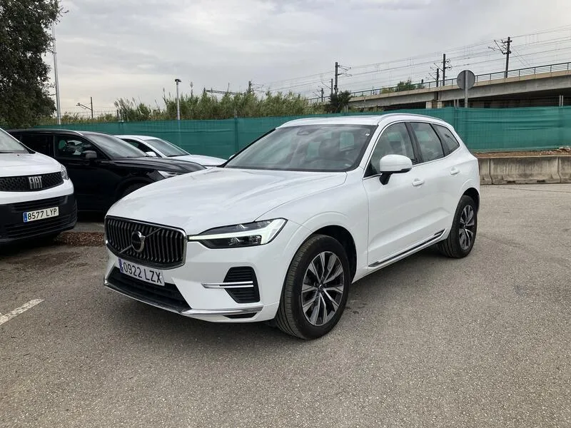 Volvo XC60 2.0 B4 G Inscription - foto 2
