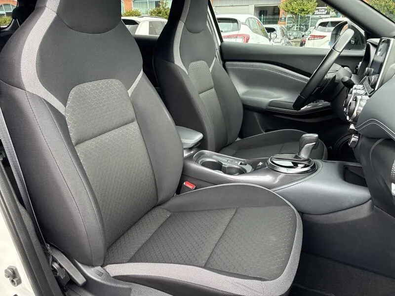 Nissan Juke DIG-T DCT N-Connecta - foto 14