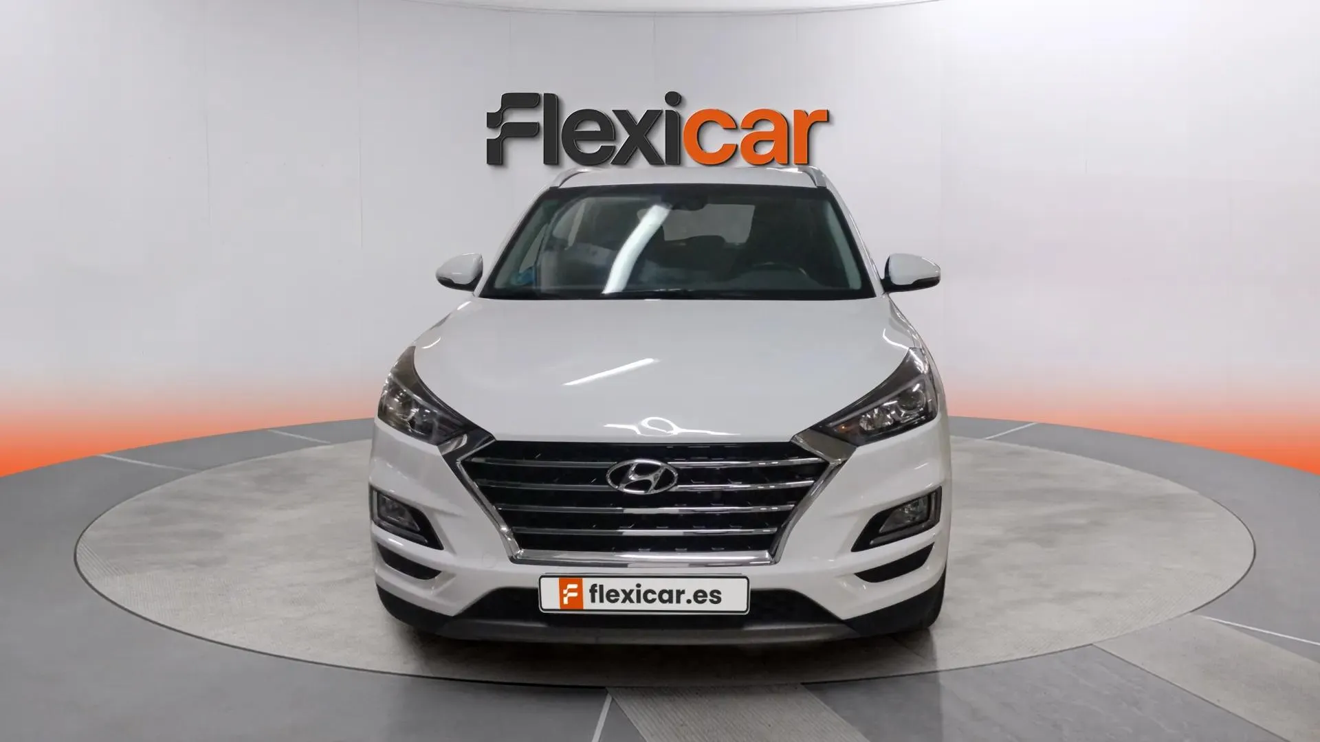 Hyundai Tucson 1.6 CRDi Klass 4x2 - foto 2