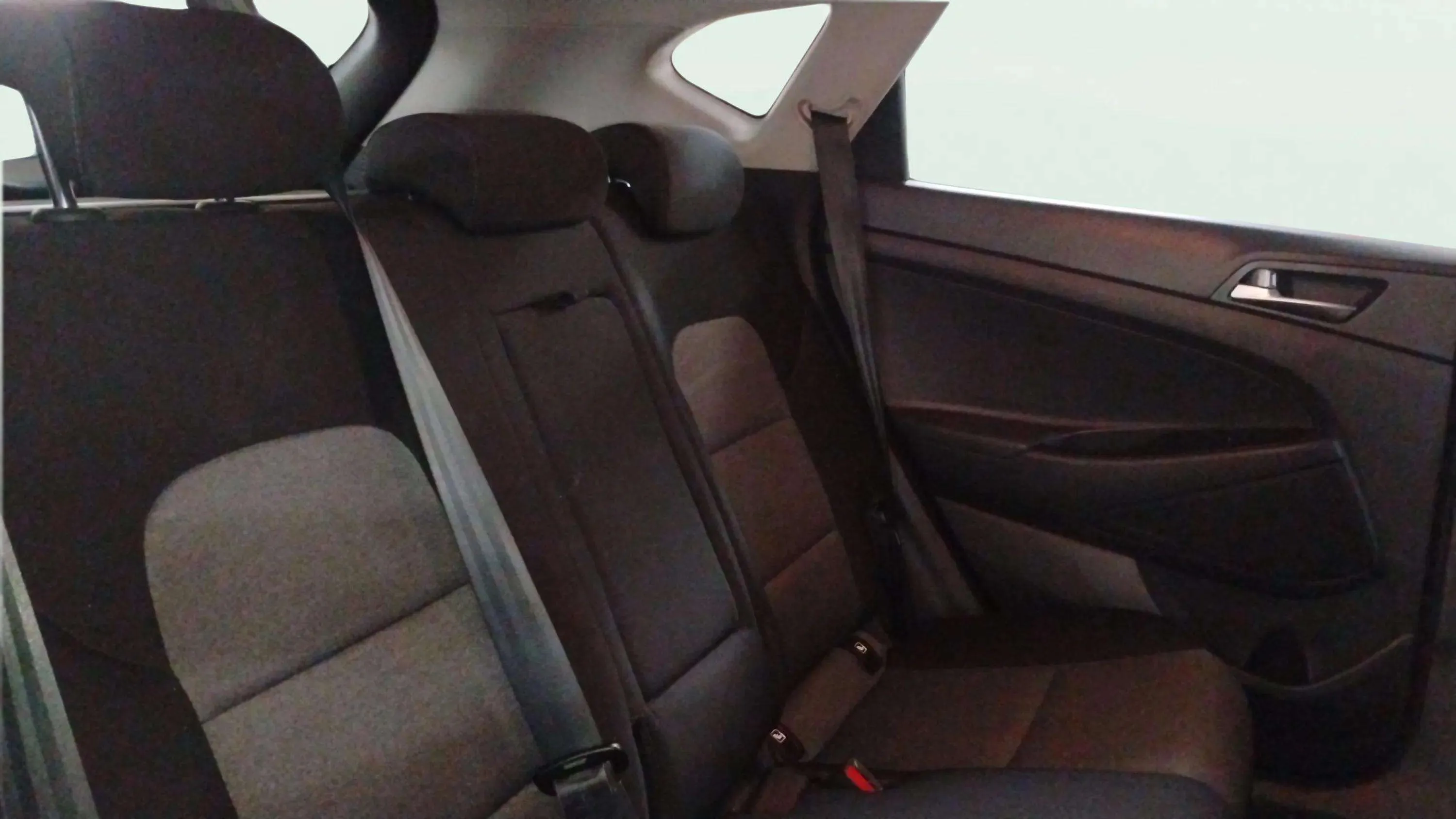Hyundai Tucson 1.6 CRDi Klass 4x2 - foto 23