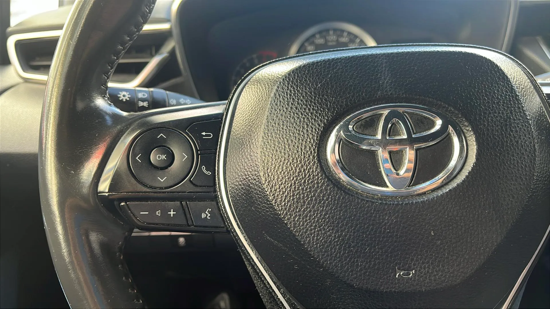 Toyota Corolla 1.8 125H Active Tech E-CVT TOU Sport - foto 13