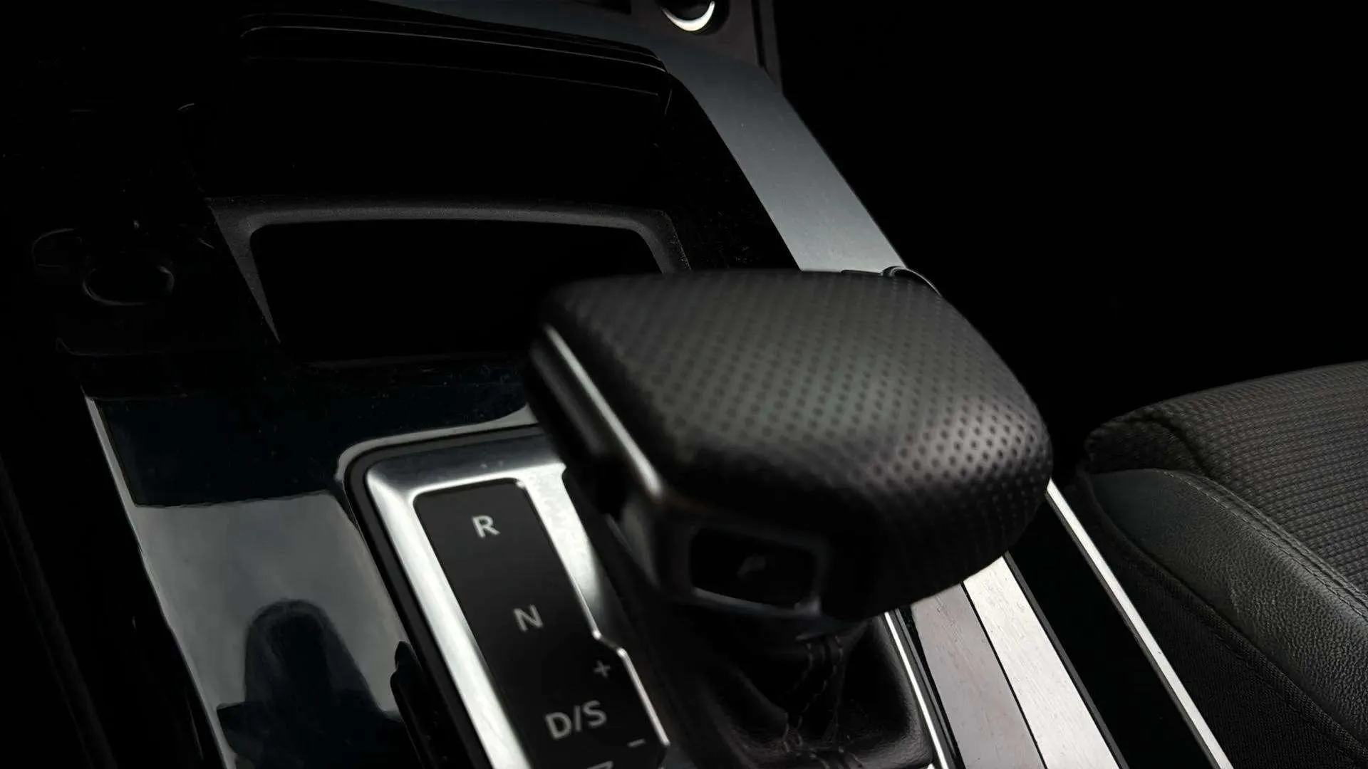Audi Q5 40 TDI quattro-ultra - foto 19