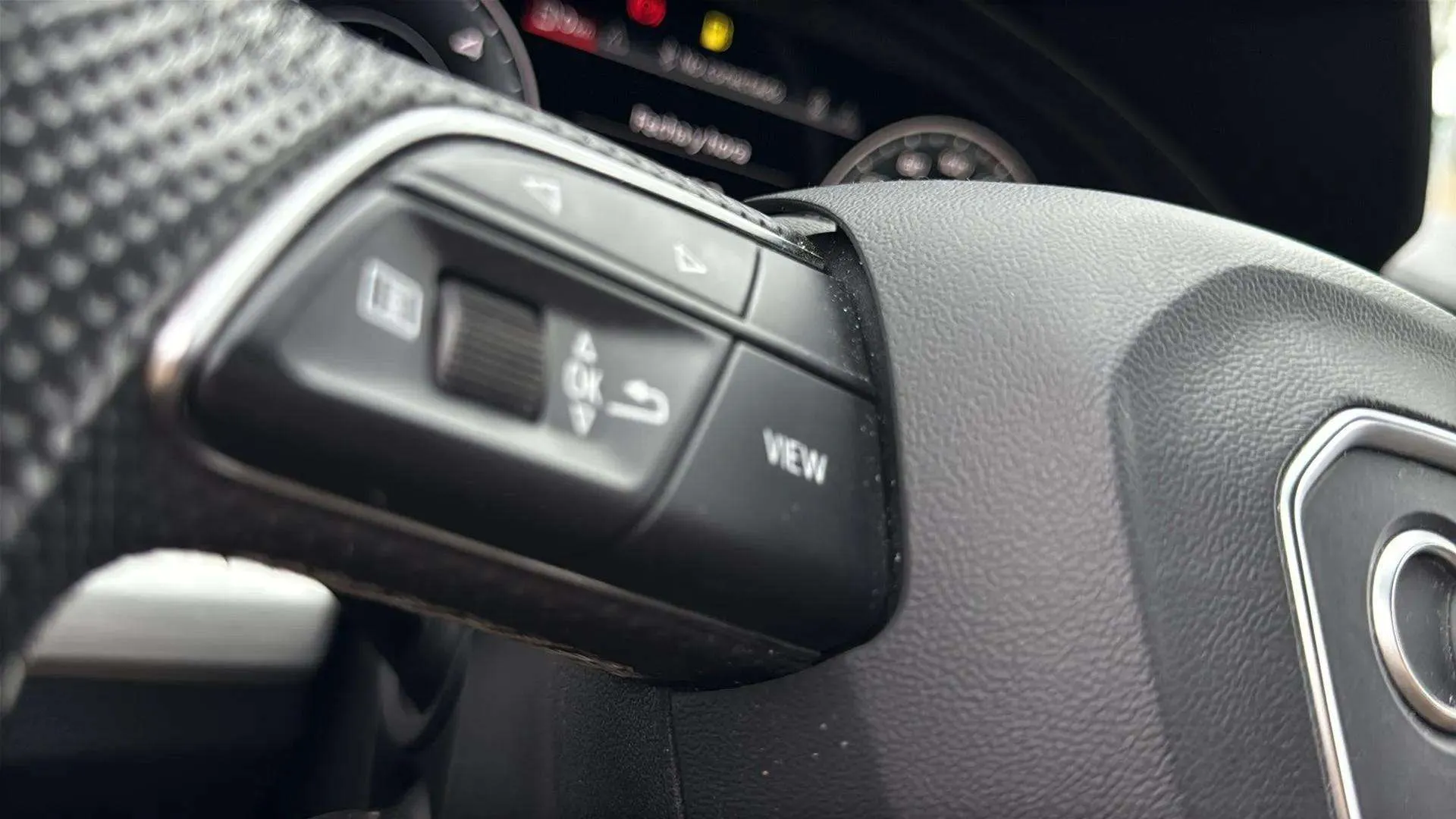 Audi Q5 40 TDI quattro-ultra - foto 18