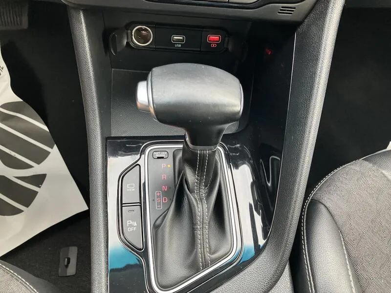 Kia Niro 1.6 GDi HEV Drive - foto 21