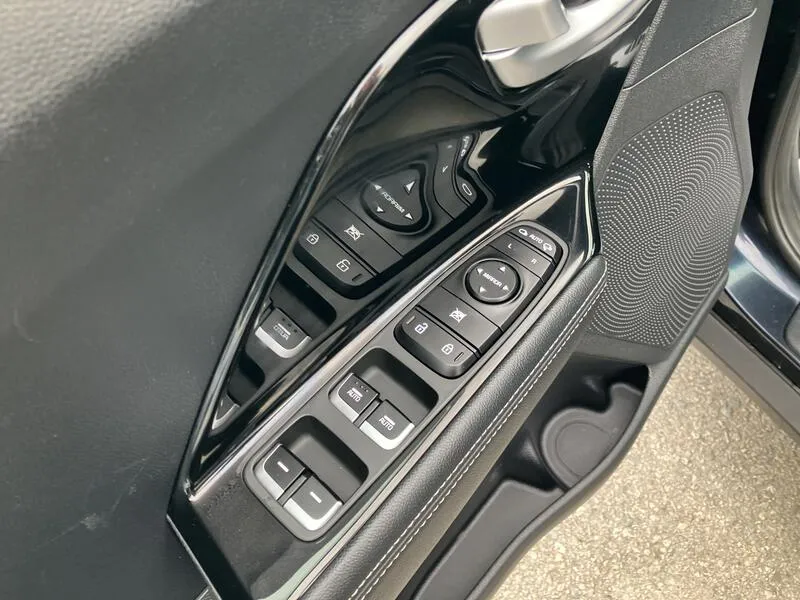 Kia Niro 1.6 GDi HEV Drive - foto 12