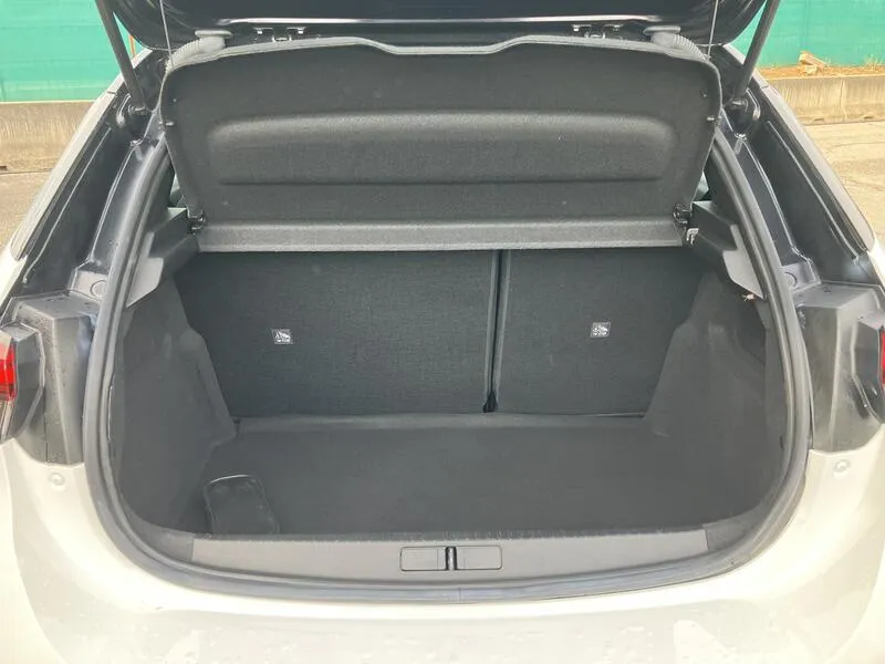 Opel Corsa 1.2T XHL GS - foto 22