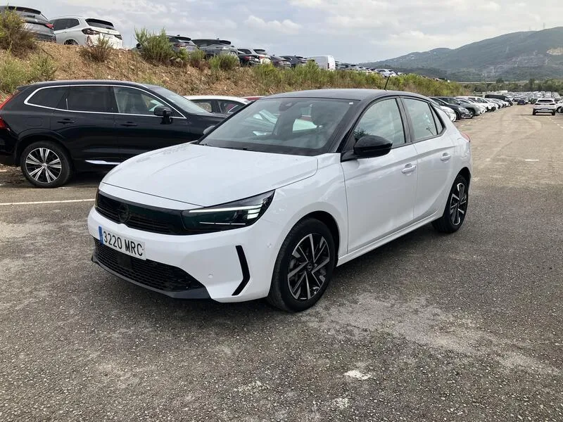 Opel Corsa 1.2T XHL GS - foto 2