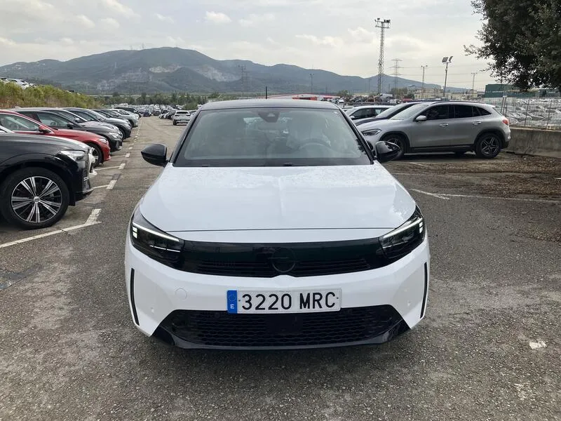 Opel Corsa 1.2T XHL GS - foto 9