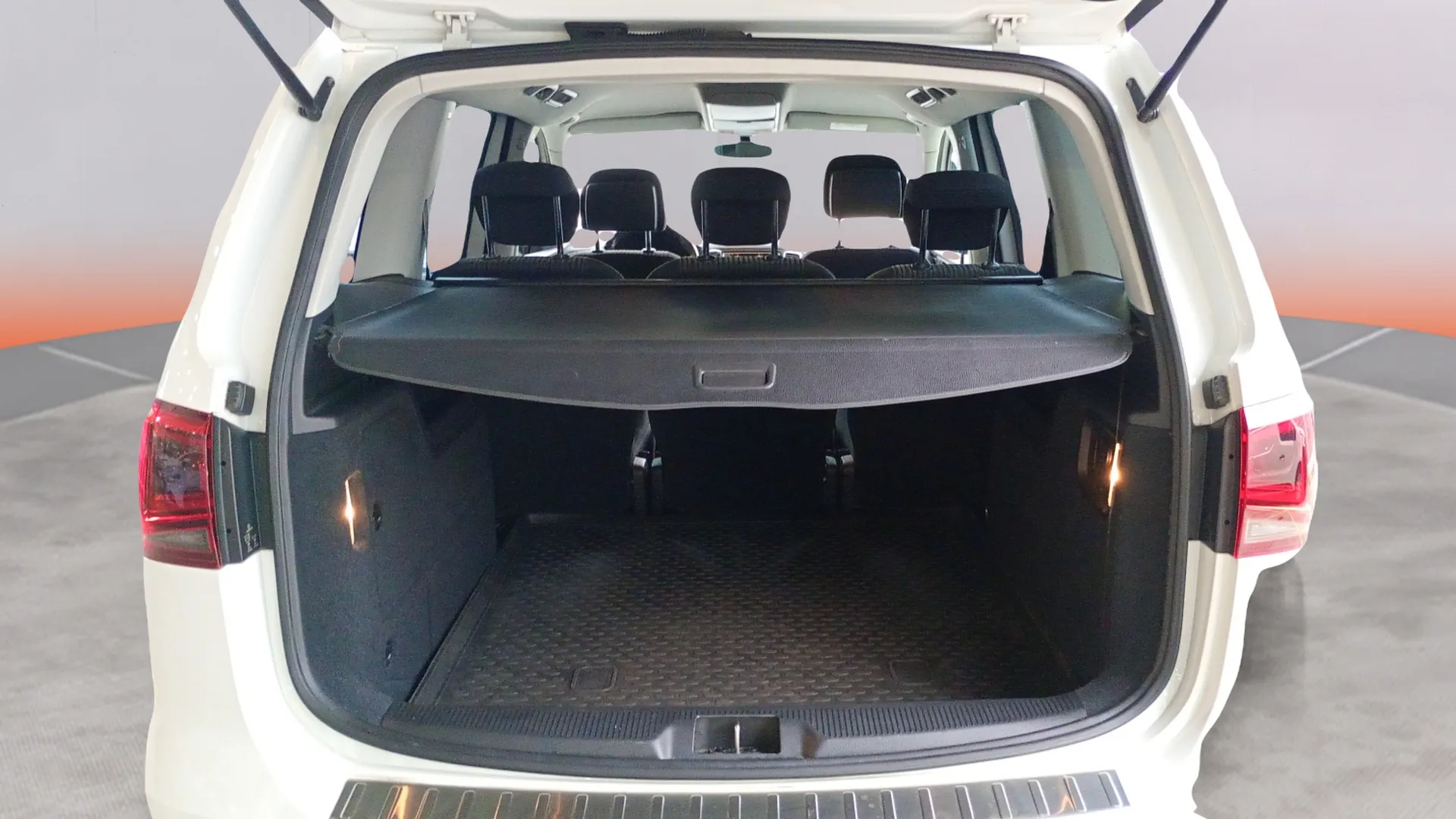 SEAT Alhambra 2.0 TDI DSG Style - foto 20