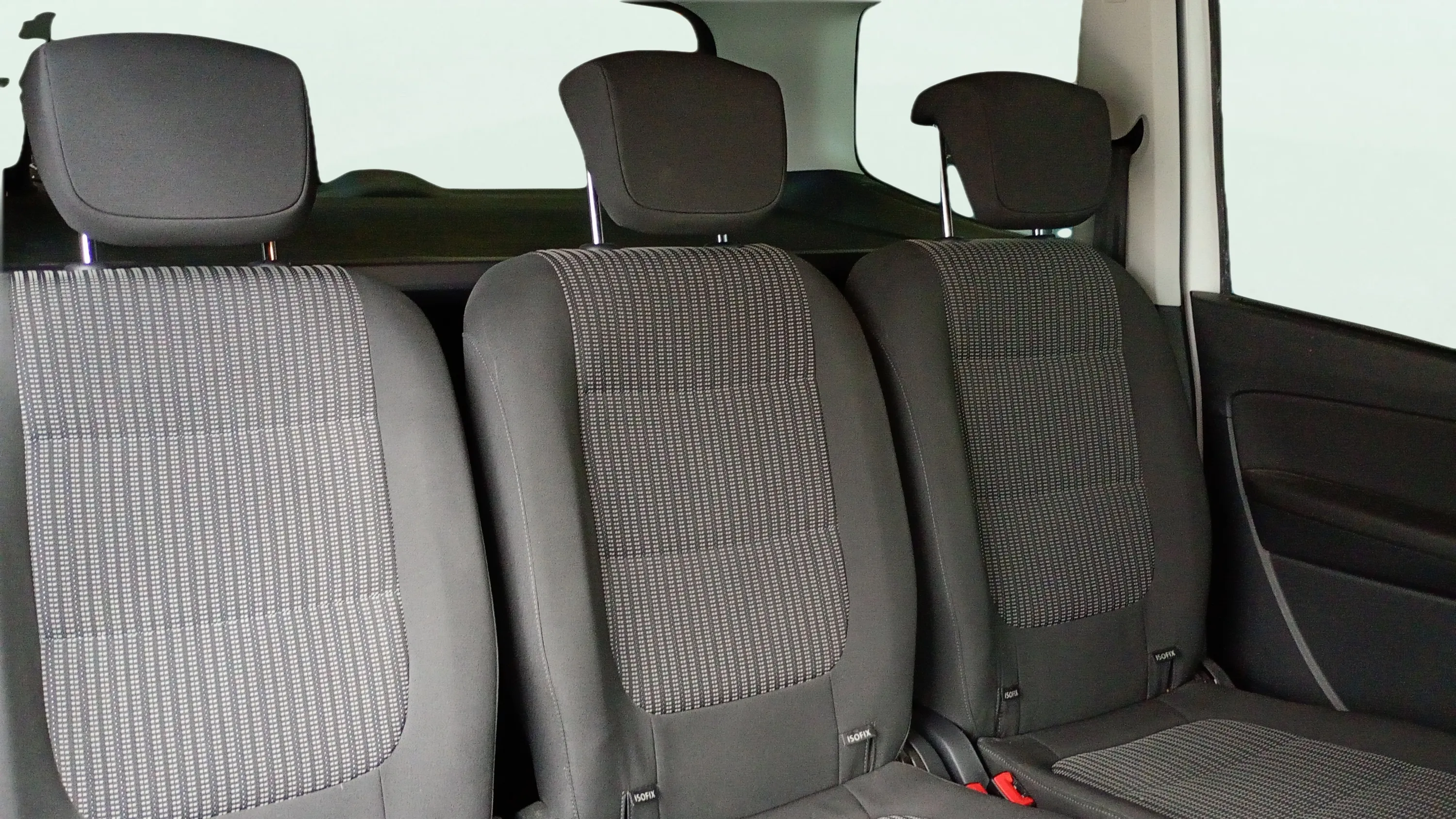 SEAT Alhambra 2.0 TDI DSG Style - foto 18