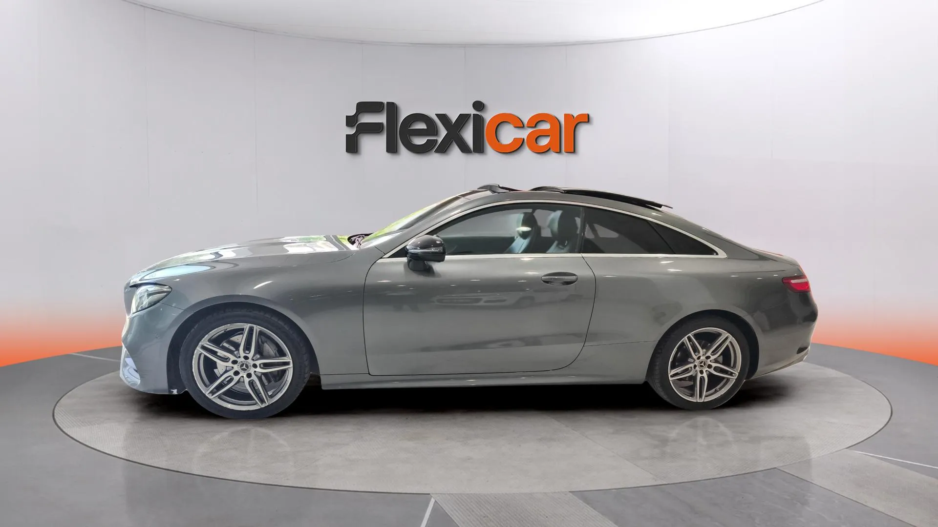 Mercedes-Benz Clase E Coupé E 220 d - foto 5