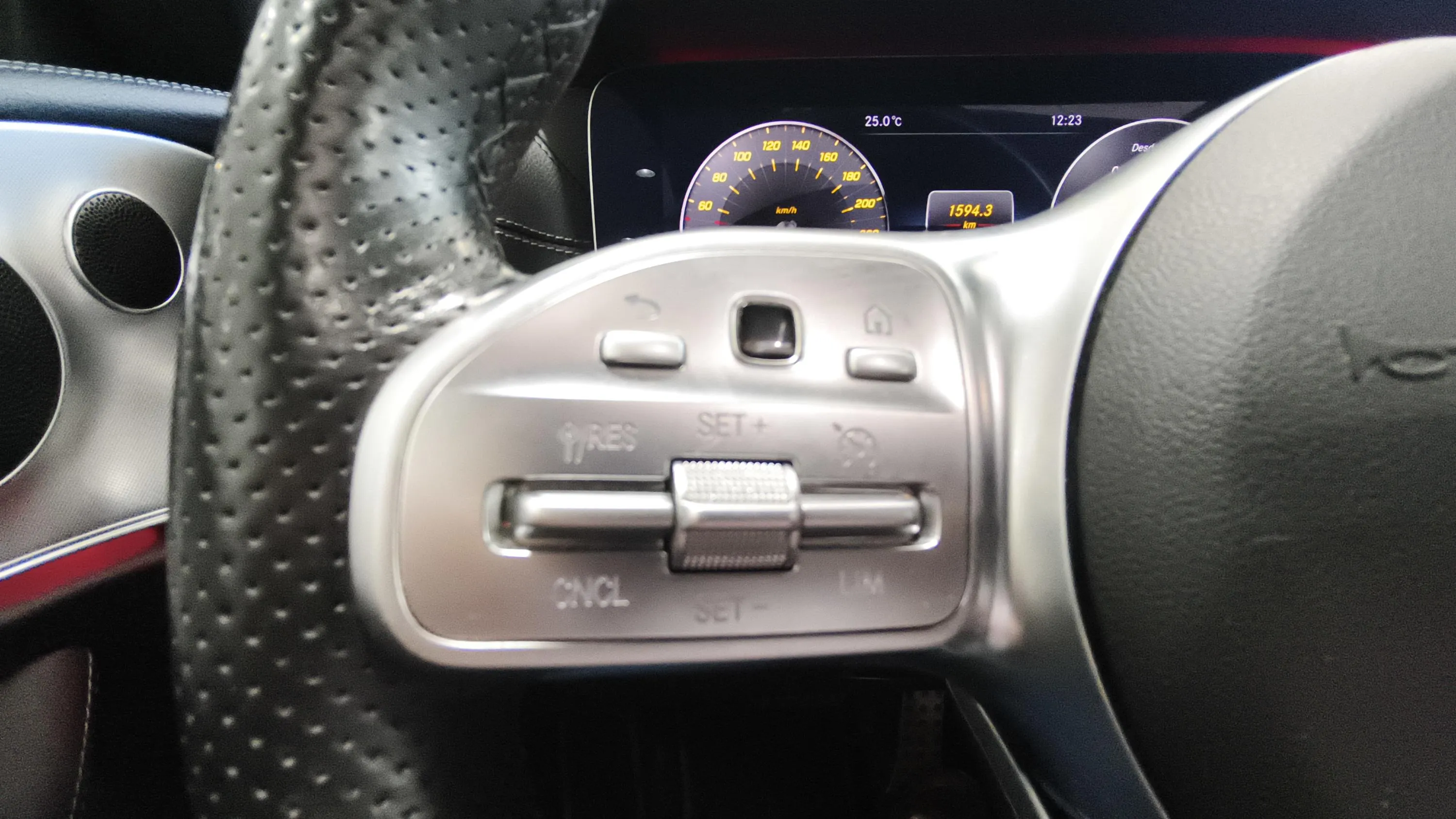 Mercedes-Benz Clase E Coupé E 220 d - foto 14