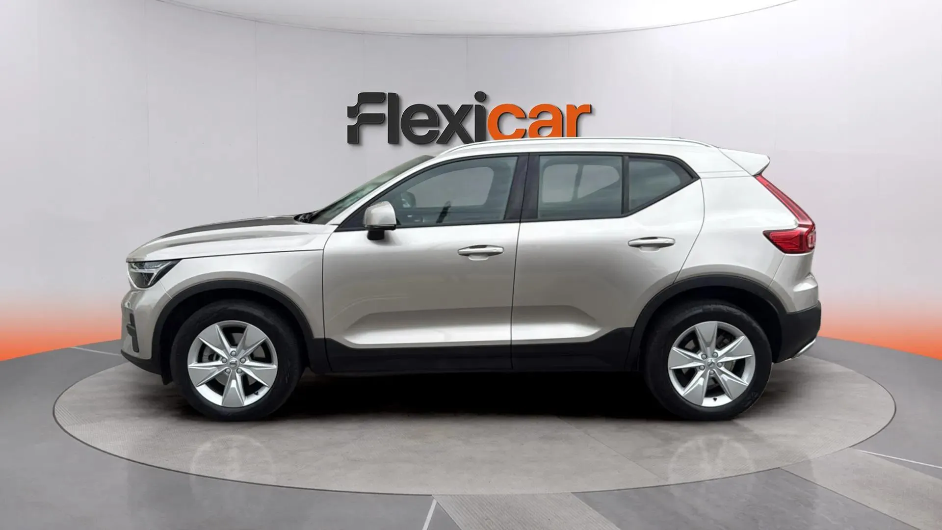 Volvo XC40 2.0 B3 G Core - foto 8