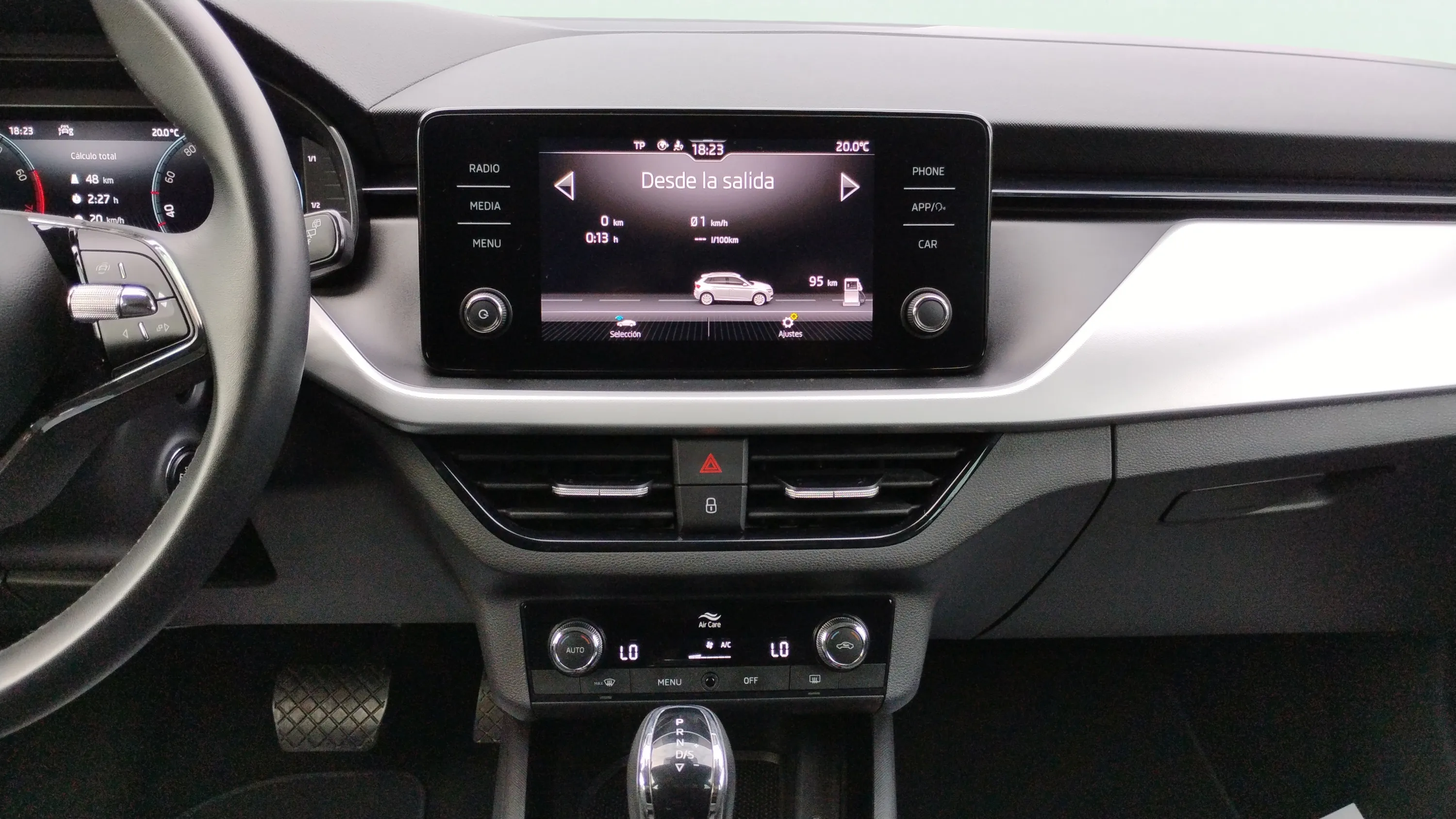 Škoda Kamiq 1.0 TSI DSG Ambition - foto 19
