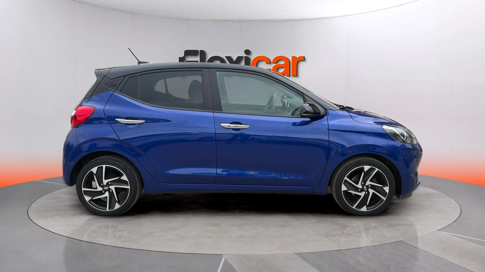Hyundai i10 1.0 Klass - foto 8