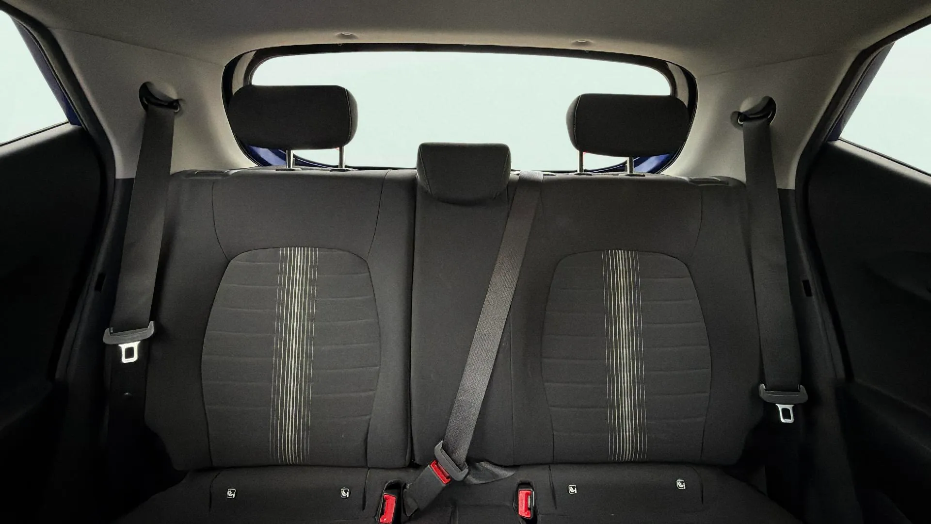 Hyundai i10 1.0 Klass - foto 18