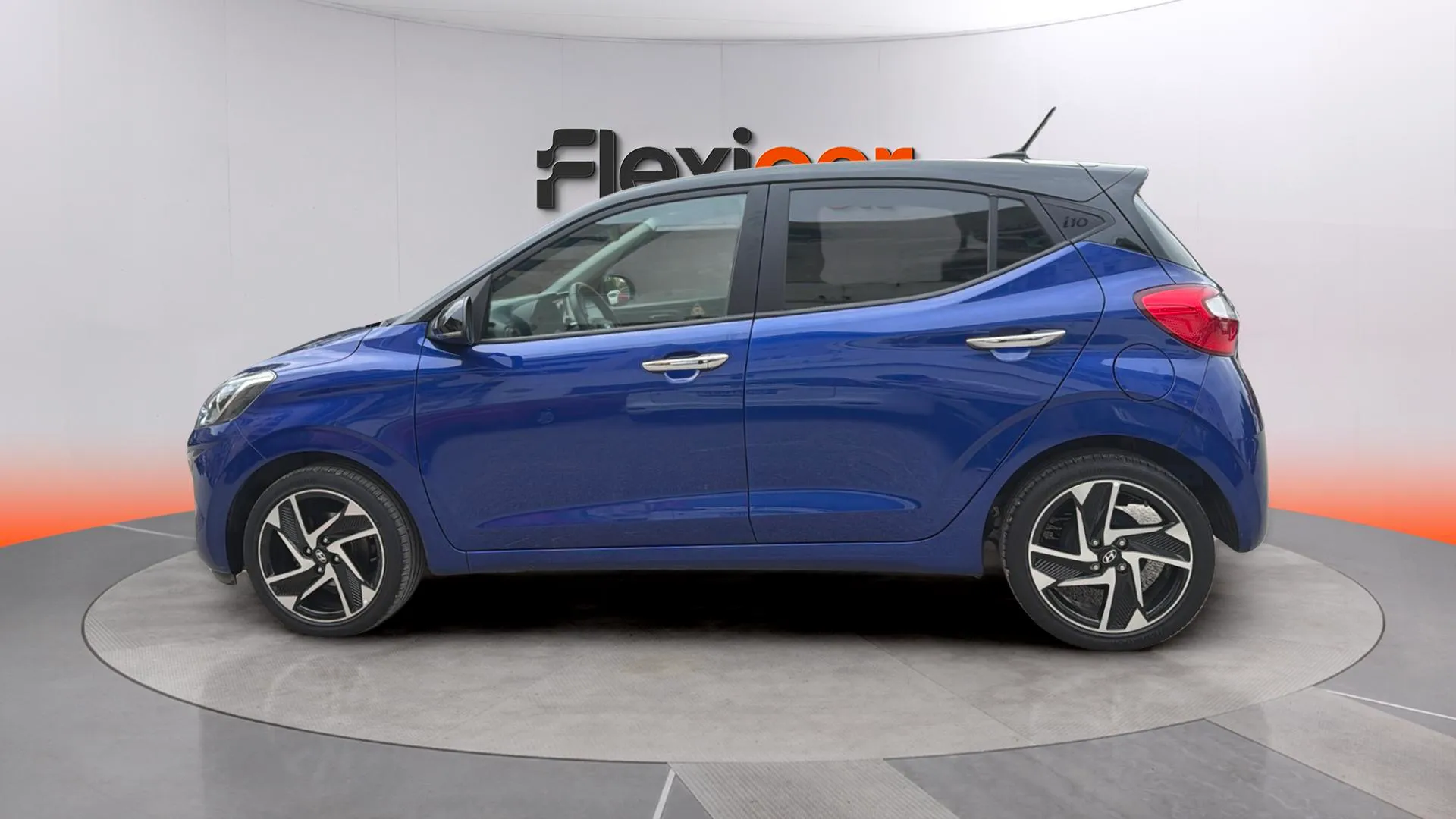 Hyundai i10 1.0 Klass - foto 4