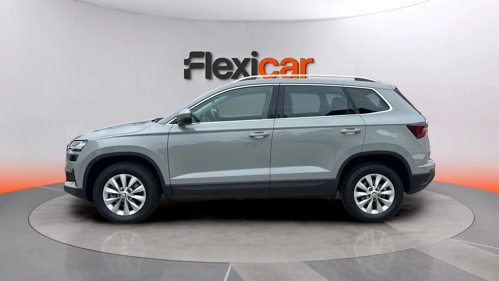 Škoda Karoq 1.5 TSI DSG ACT Design - foto 7