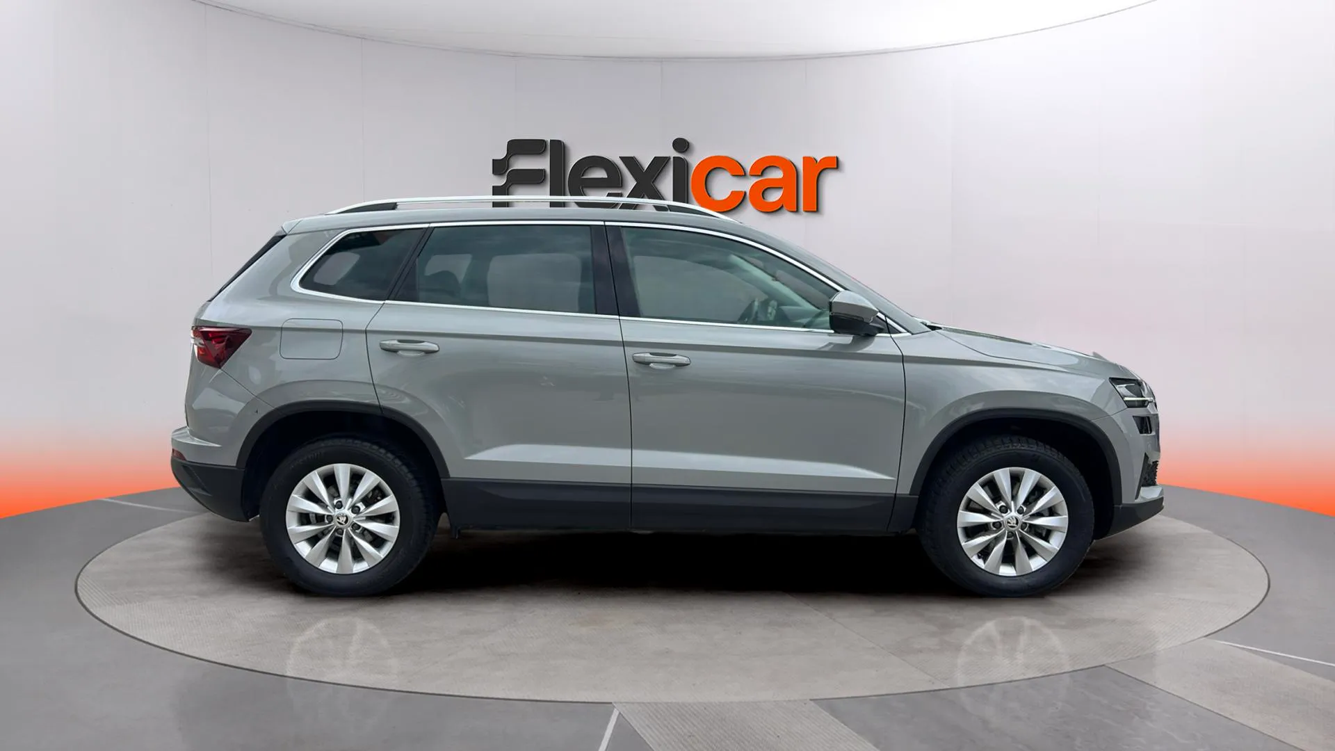 Škoda Karoq 1.5 TSI DSG ACT Design - foto 3