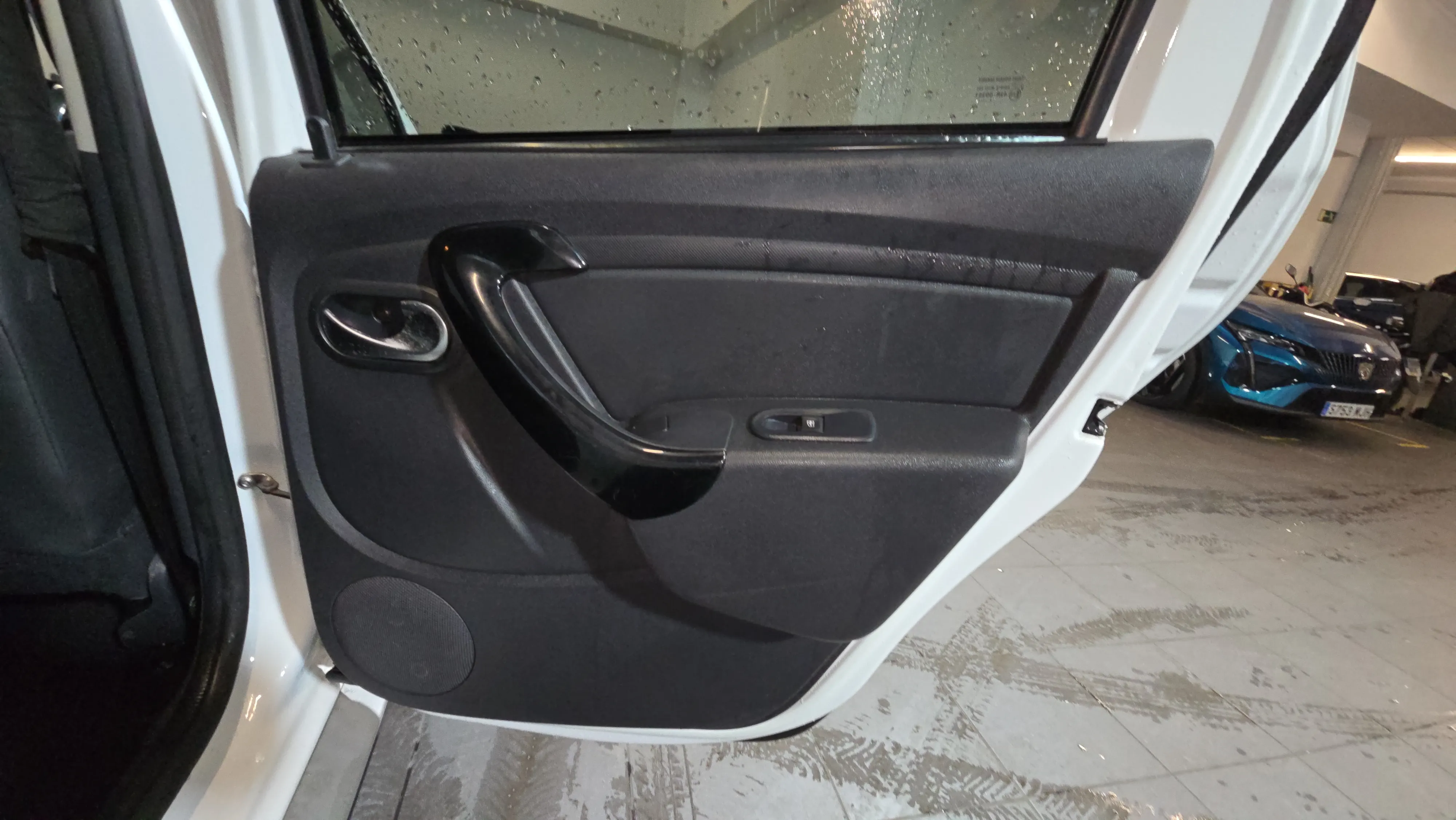 Dacia Duster Ambiance TCe 4x2 2017 - foto 18