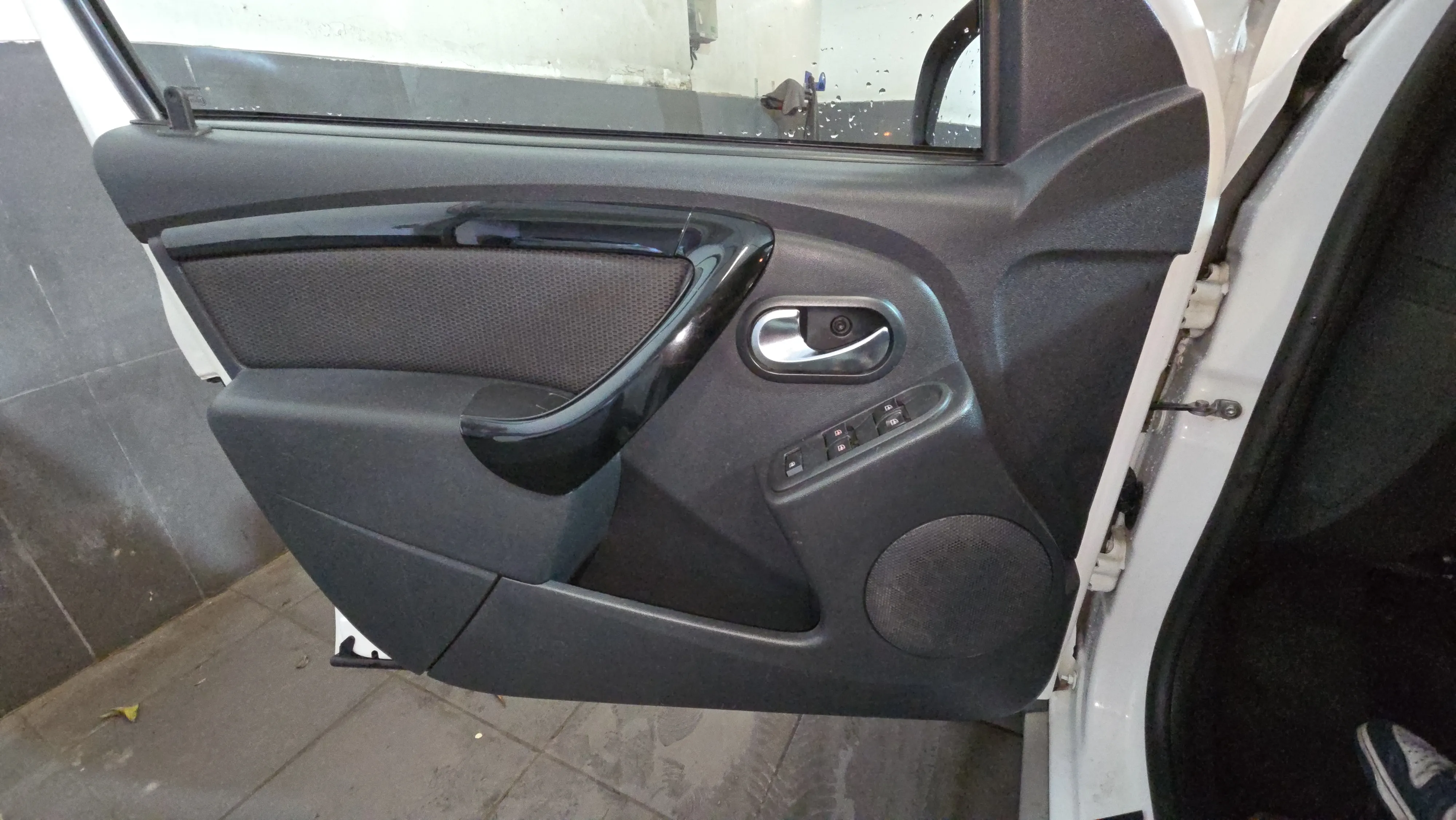 Dacia Duster Ambiance TCe 4x2 2017 - foto 16