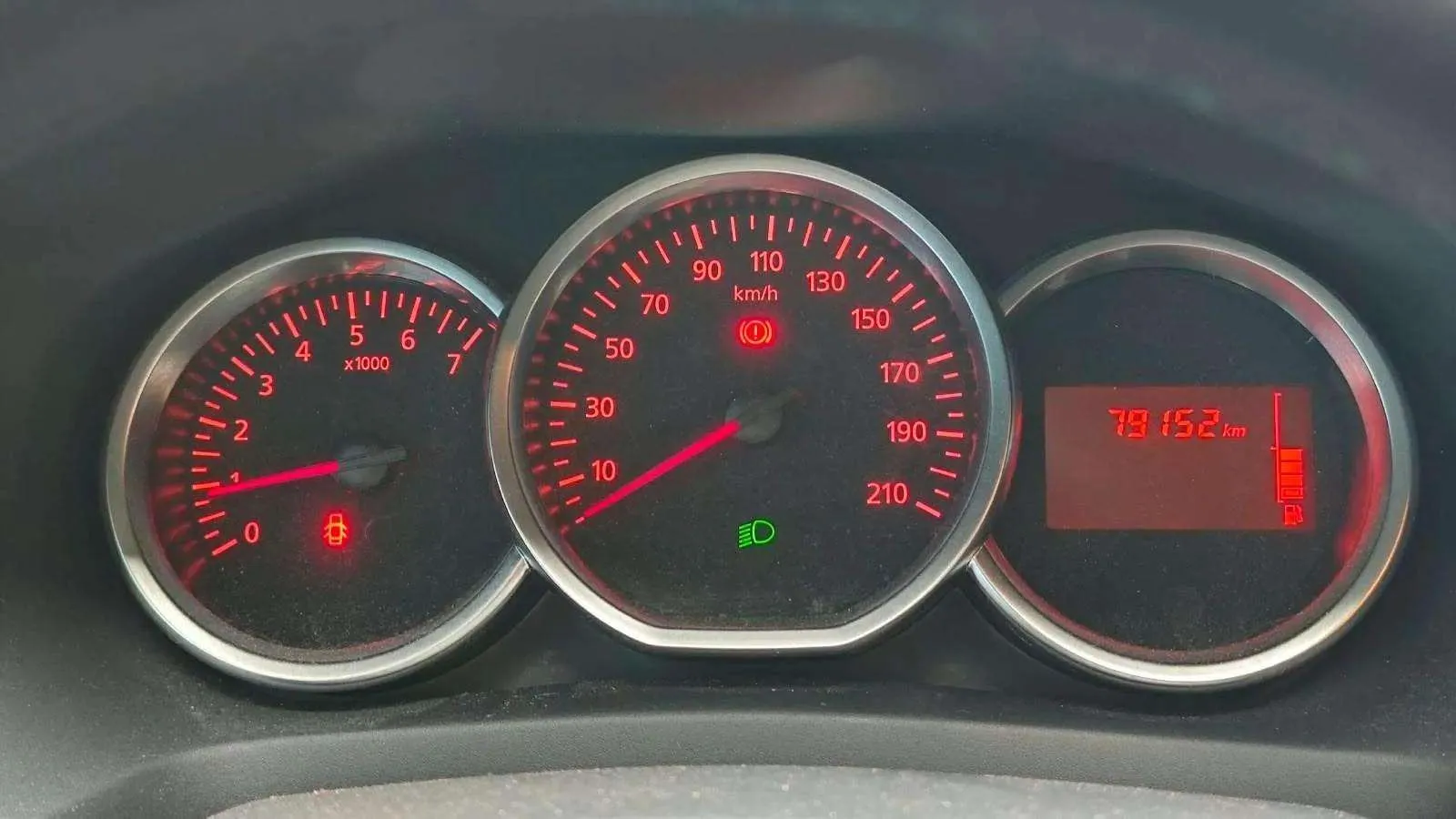 Dacia Sandero Comfort TCe - foto 12