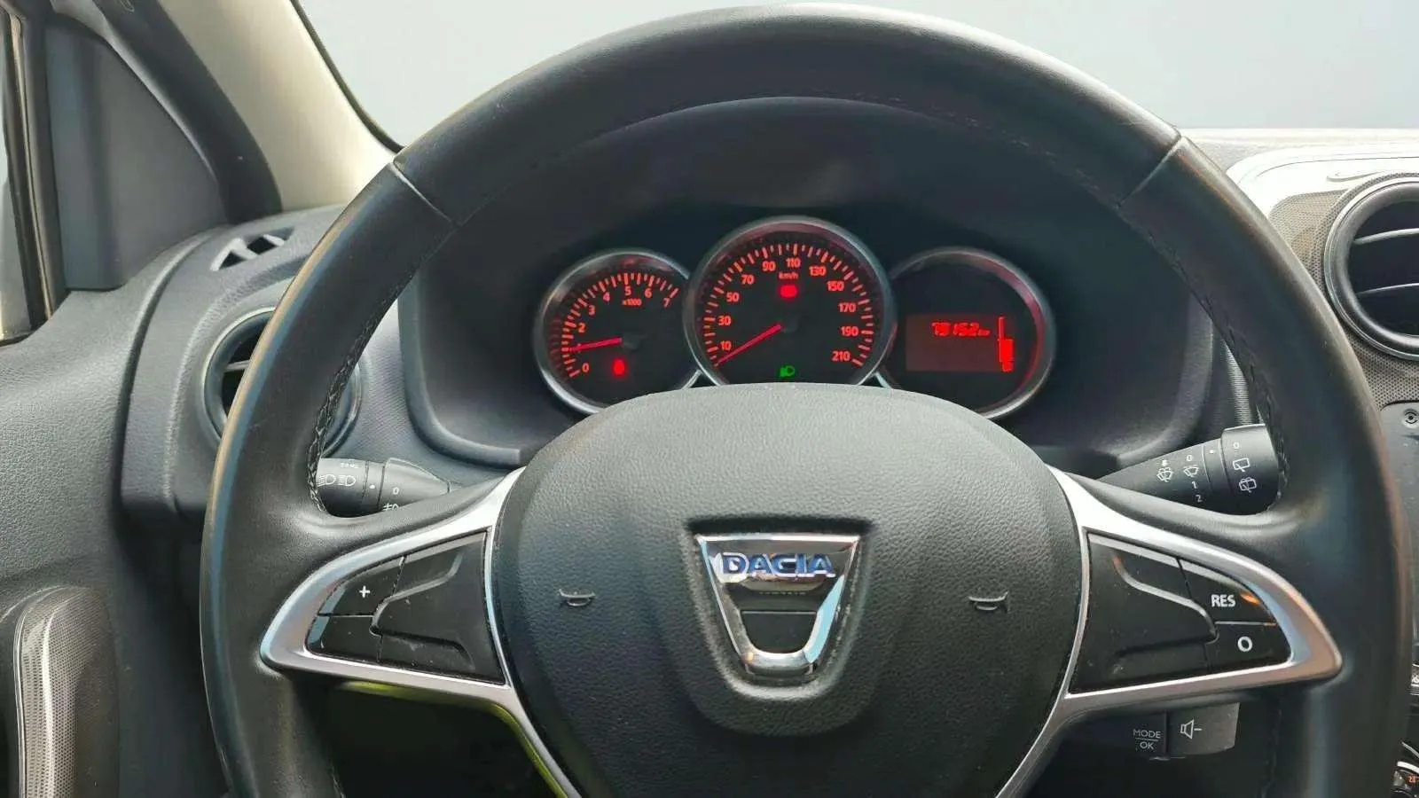 Dacia Sandero Comfort TCe - foto 16