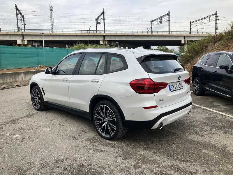 BMW X3 xDrive20d - foto 4