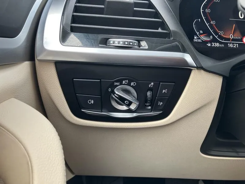 BMW X3 xDrive20d - foto 20