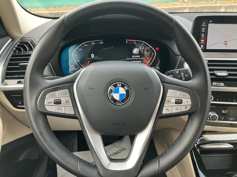BMW X3 xDrive20d - foto 17