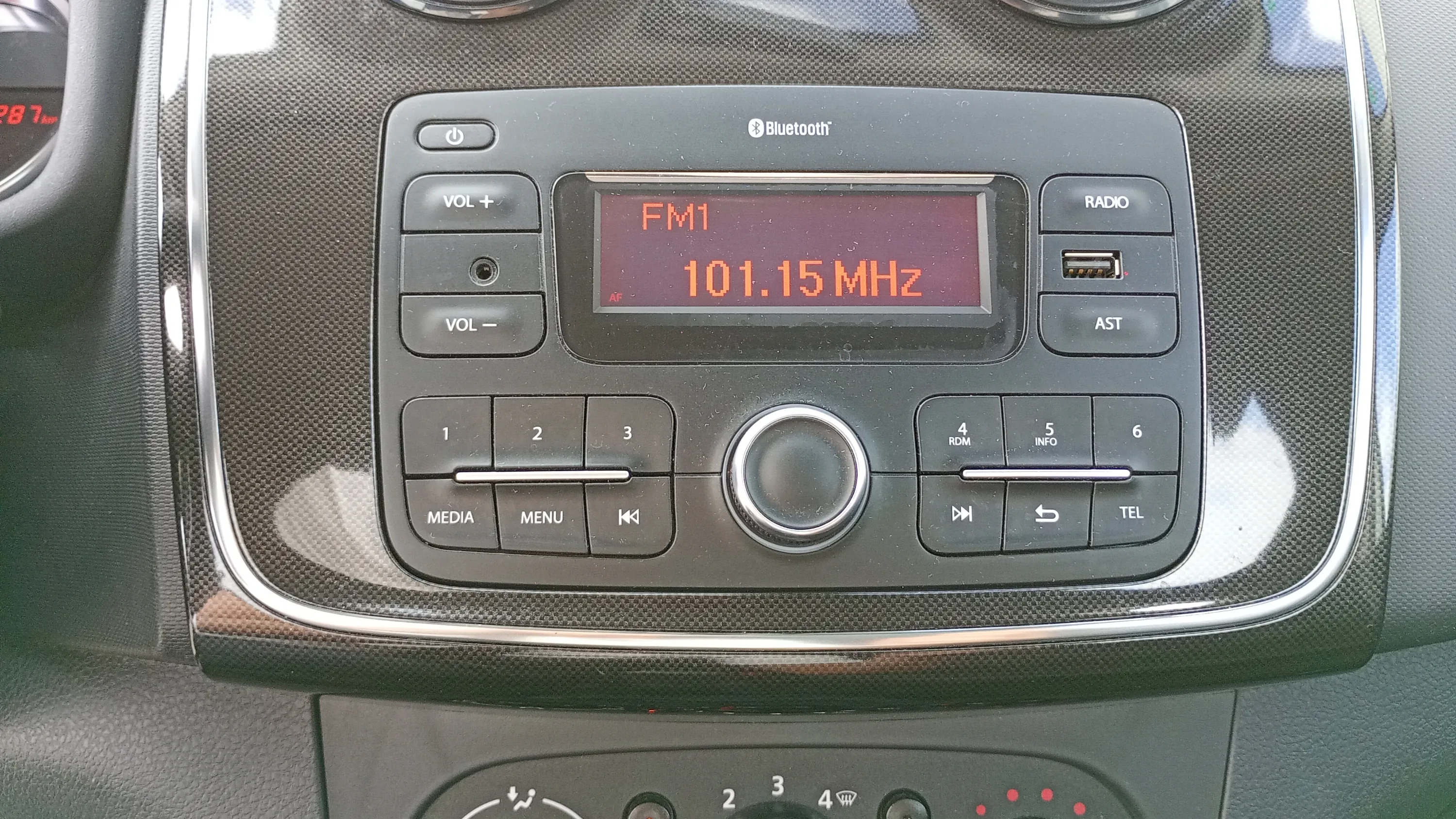Dacia Sandero Access 1.0 18 - foto 19